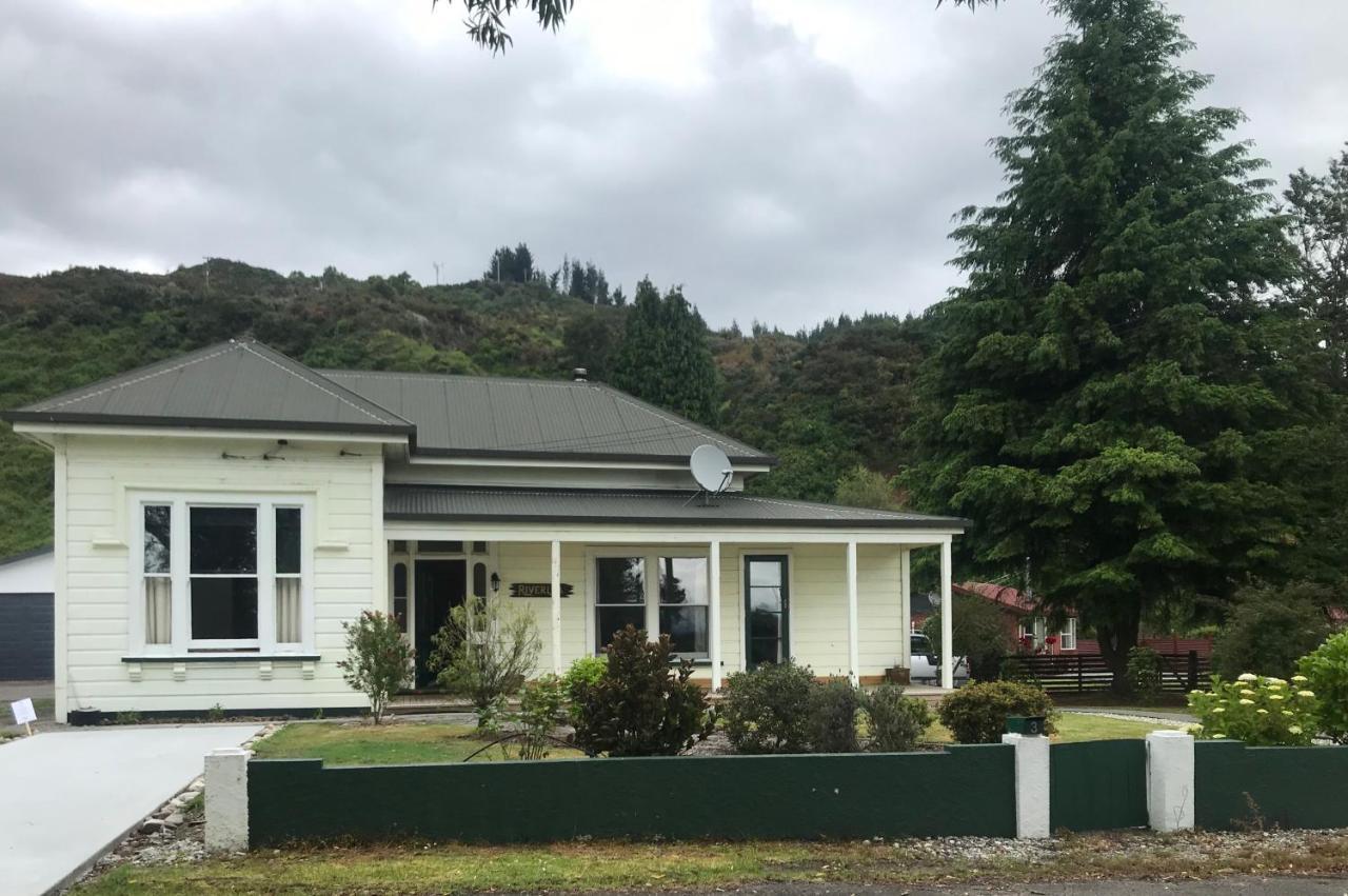 The Old Vicarage Hotell Reefton Eksteriør bilde